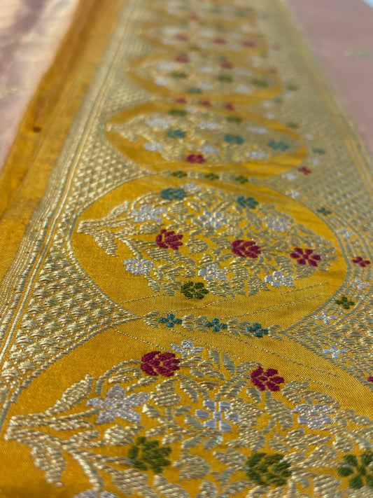 Pure Handwoven Banarasi Kora Silk Sari- Kadiyal kataan border