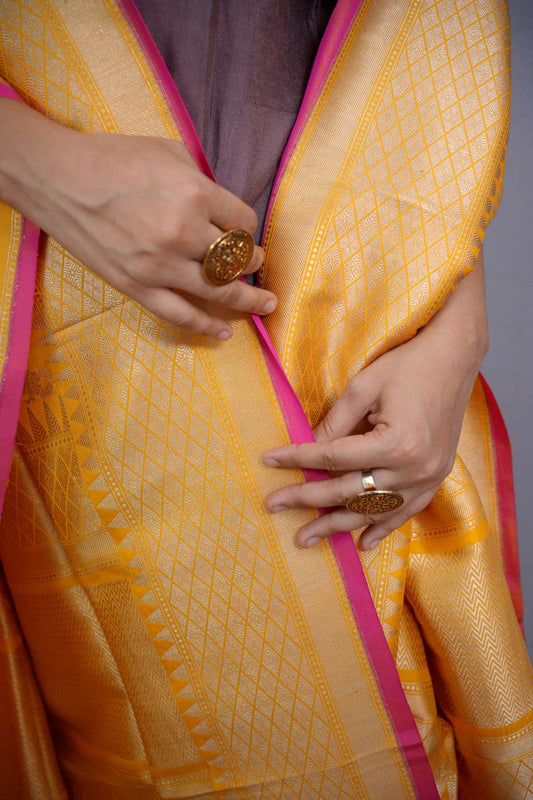 Banarasi Katan Silk Handloom Dupatta