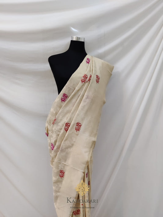 Cream Katan Pure Silk Handloom Banarasi Saree