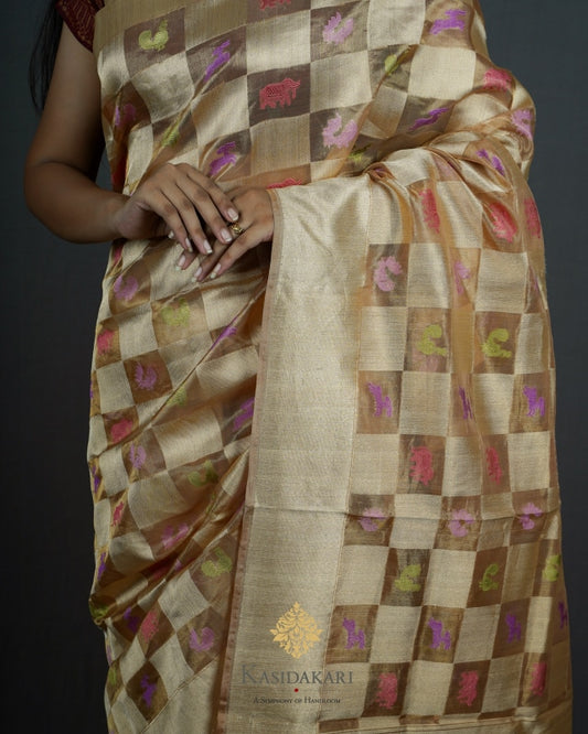 Gloden Tissue Handloom Banarasi Saree