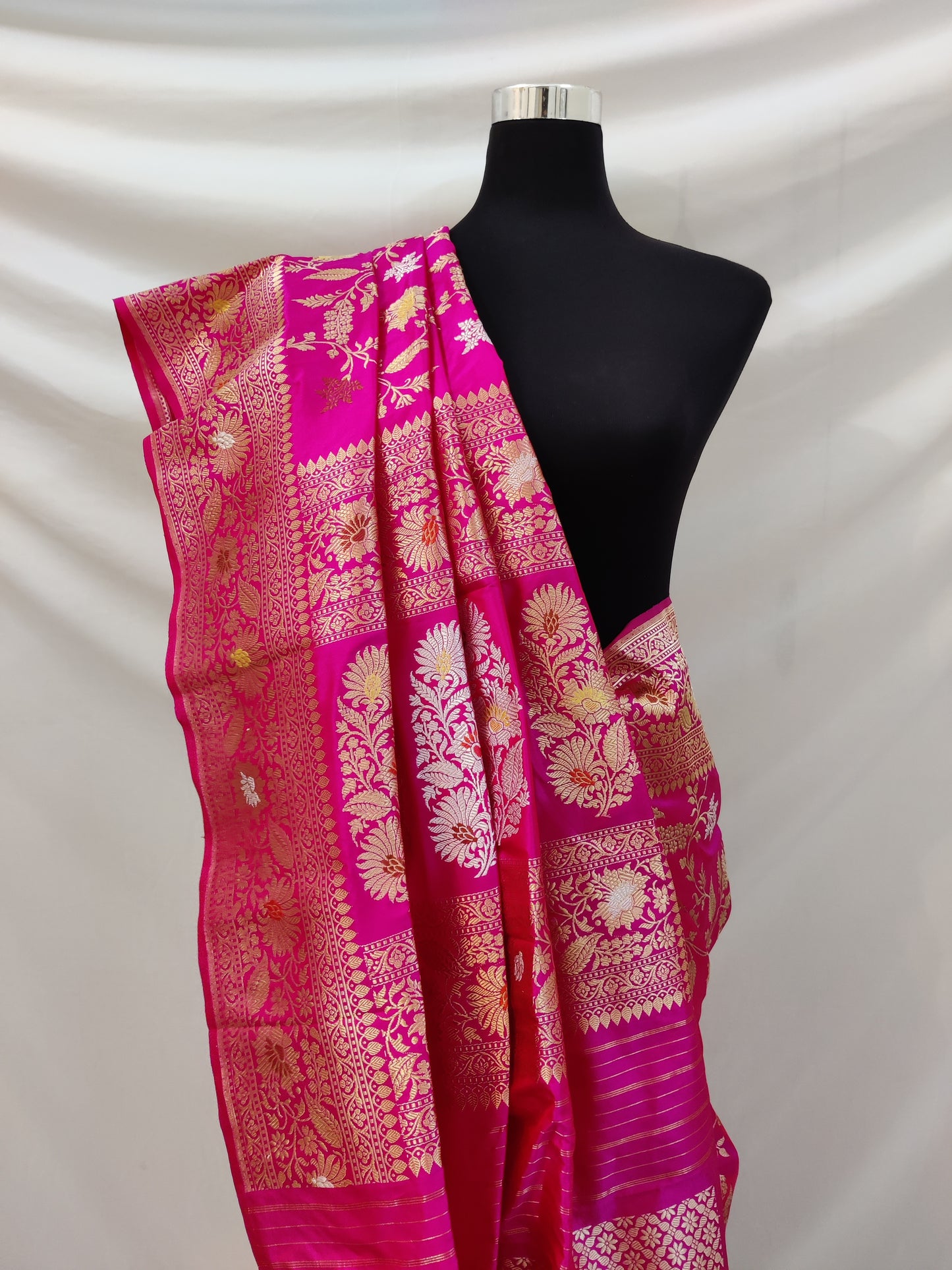 Pink Banarasi Katan Silk Handloom Saree