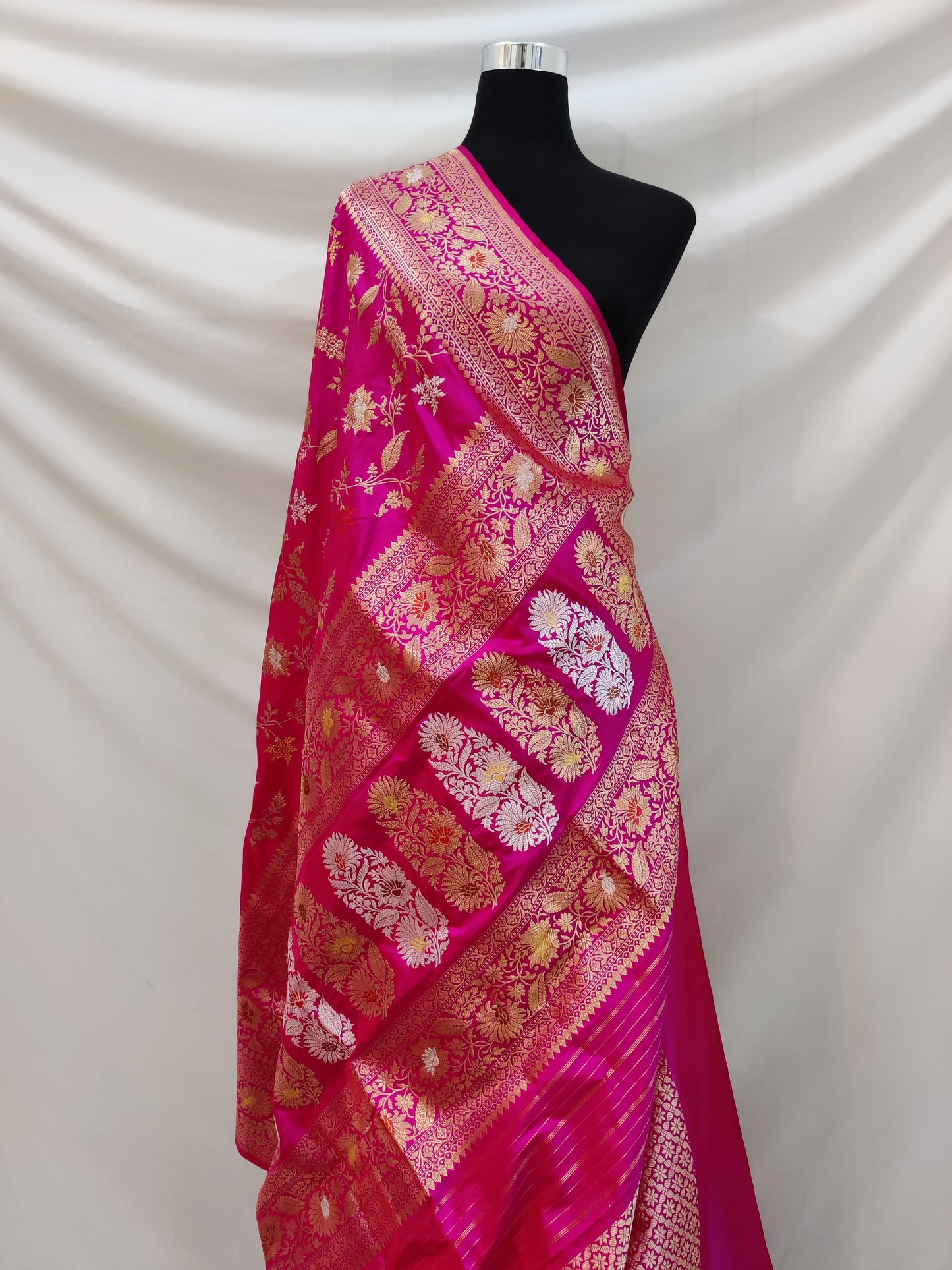 Pink Banarasi Katan Silk Handloom Saree