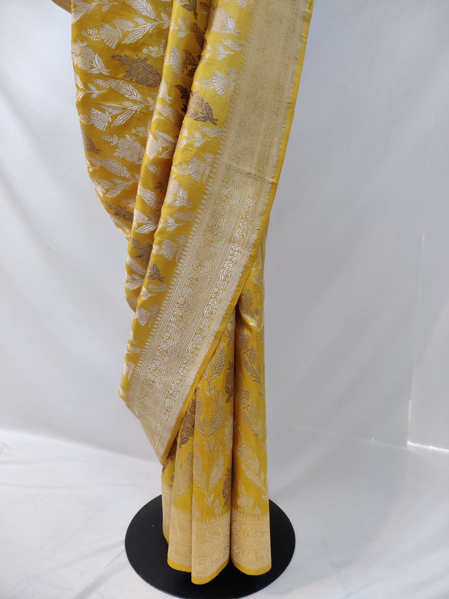 Yellow Banarasi Katan Silk Handloom Saree