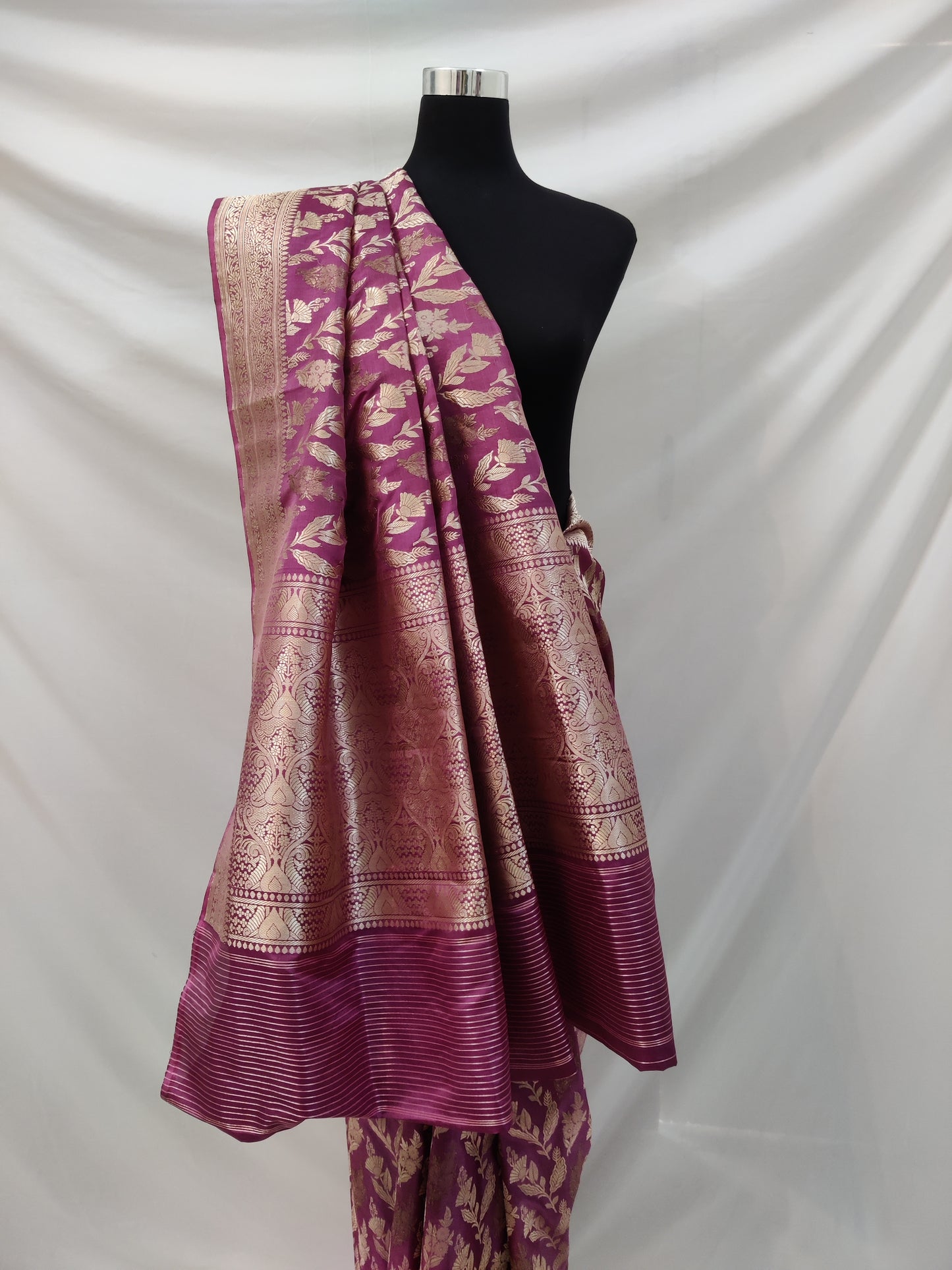 Mauve Banarasi Katan Silk Handloom Saree