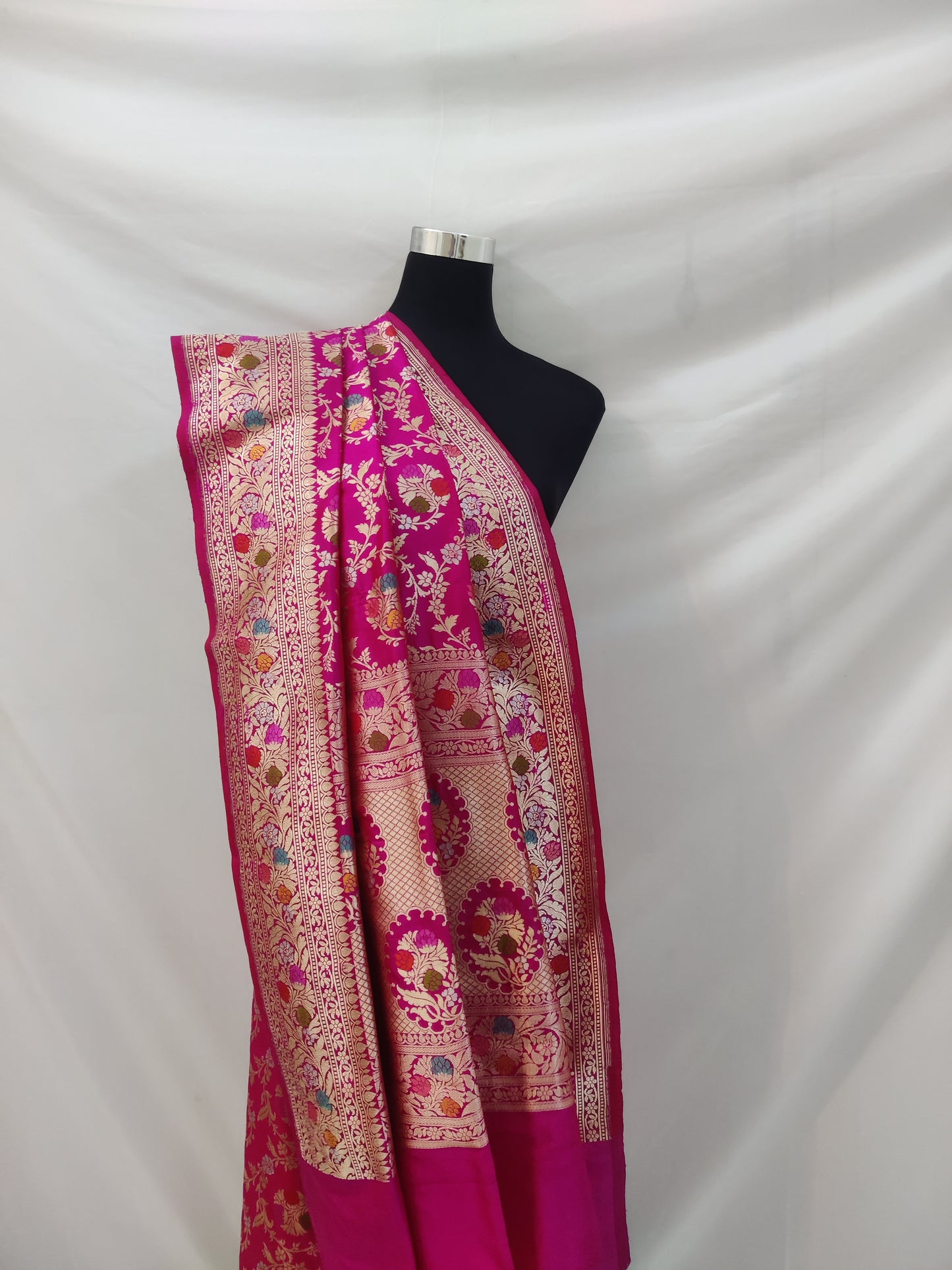 Pink Banarasi Katan Silk Handloom Saree